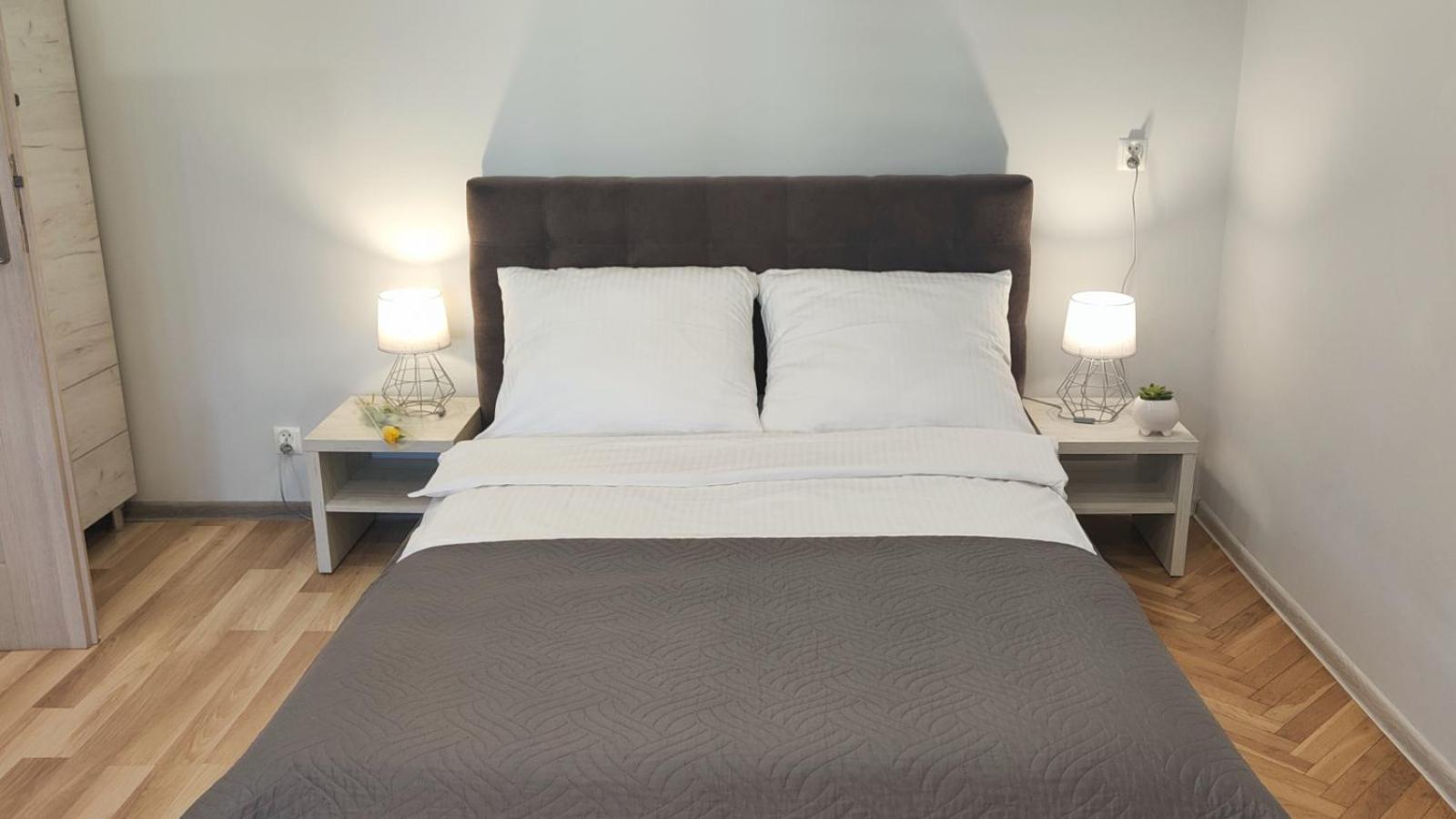 Apartament Leliwa - Centrum Tarnow Ngoại thất bức ảnh